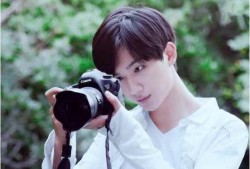娱乐圈吃瓜李宏毅是谁啊,揭秘他的明星之路